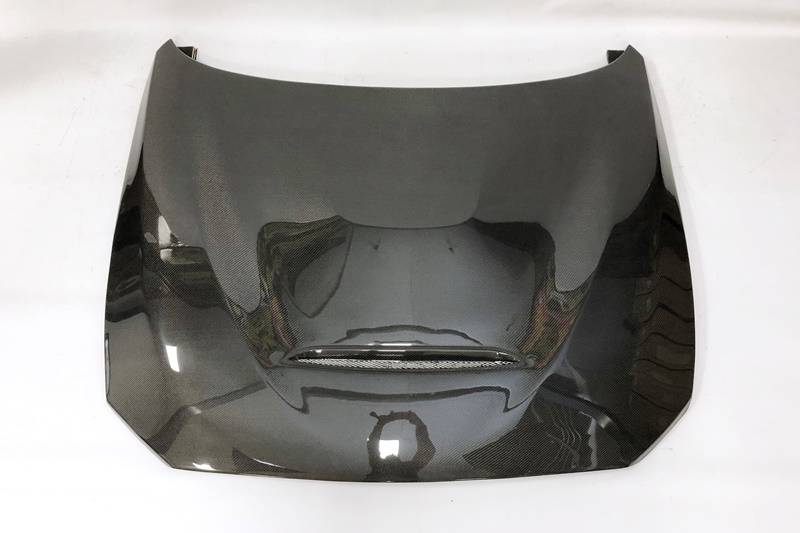 capo-carbono-bmw-f20f21-2012-2019-f22f23-2014-m3-f87-look-gts-2.jpg Capó Carbono Bmw F20/F21 2012-2019 / F22/F23 2014+ Look M3 / F87 Look GTS