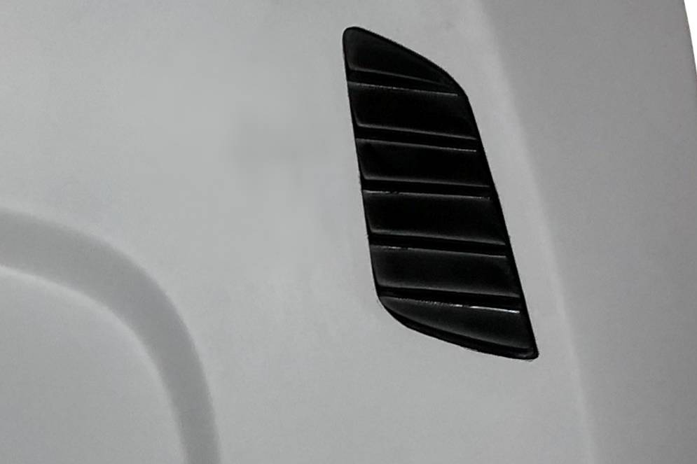 capo-de-fibra-bmw-e92-e93-2006-2009-look-m3-toma-gtr-black-1.jpg Capó De Fibra BMW E92 / E93 2006-2009 Look M3 Toma GTR Black