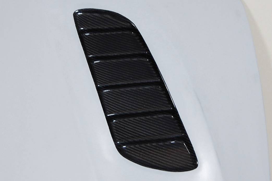 capo-fibra-bmw-f30-f31-f32-f36-look-m3-con-toma-look-carbono-1.jpg Capó Fibra BMW F30 / F31 / F32 / F33 / F36 Look M3 Con Toma Look Carbono