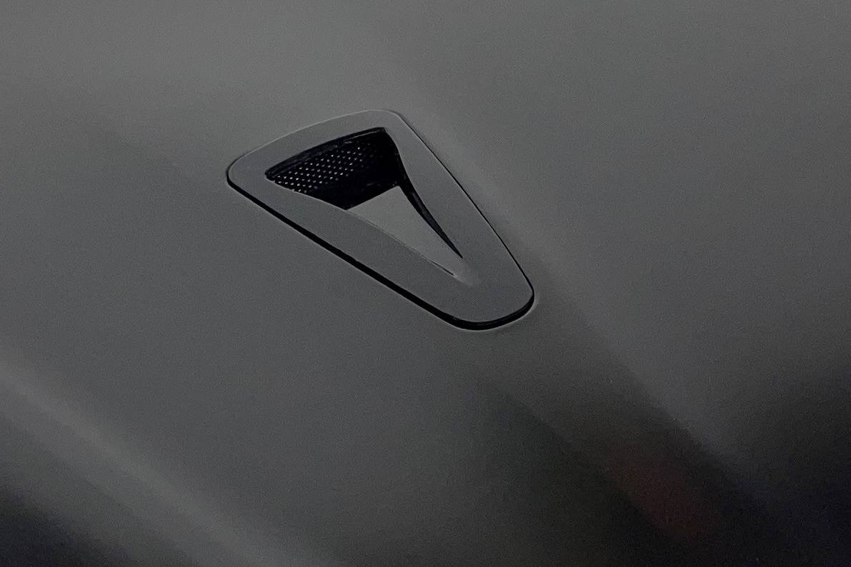 capo-nissan-skyline-r35-2008-2015-look-2017-aluminio-1.jpg Capó Nissan Skyline R35 2008-2015 Look 2017 Aluminio