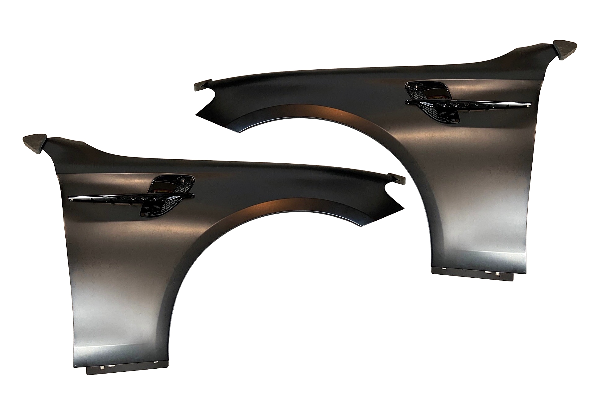 capo-y-aletas-mercedes-w213-2016-2019-look-amg-e63-metal-1.jpg Capó y Aletas Mercedes W213 2016-2019 / C238 Look AMG E63 Metal