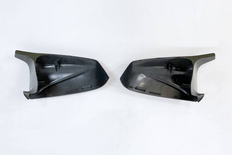 cubre-espejos-bmw-e60-lci-07-09-look-m4-negro-brillante-2.jpg Cubre Espejos BMW E60 LCI 07-09 Look M4 Negro Brillante
