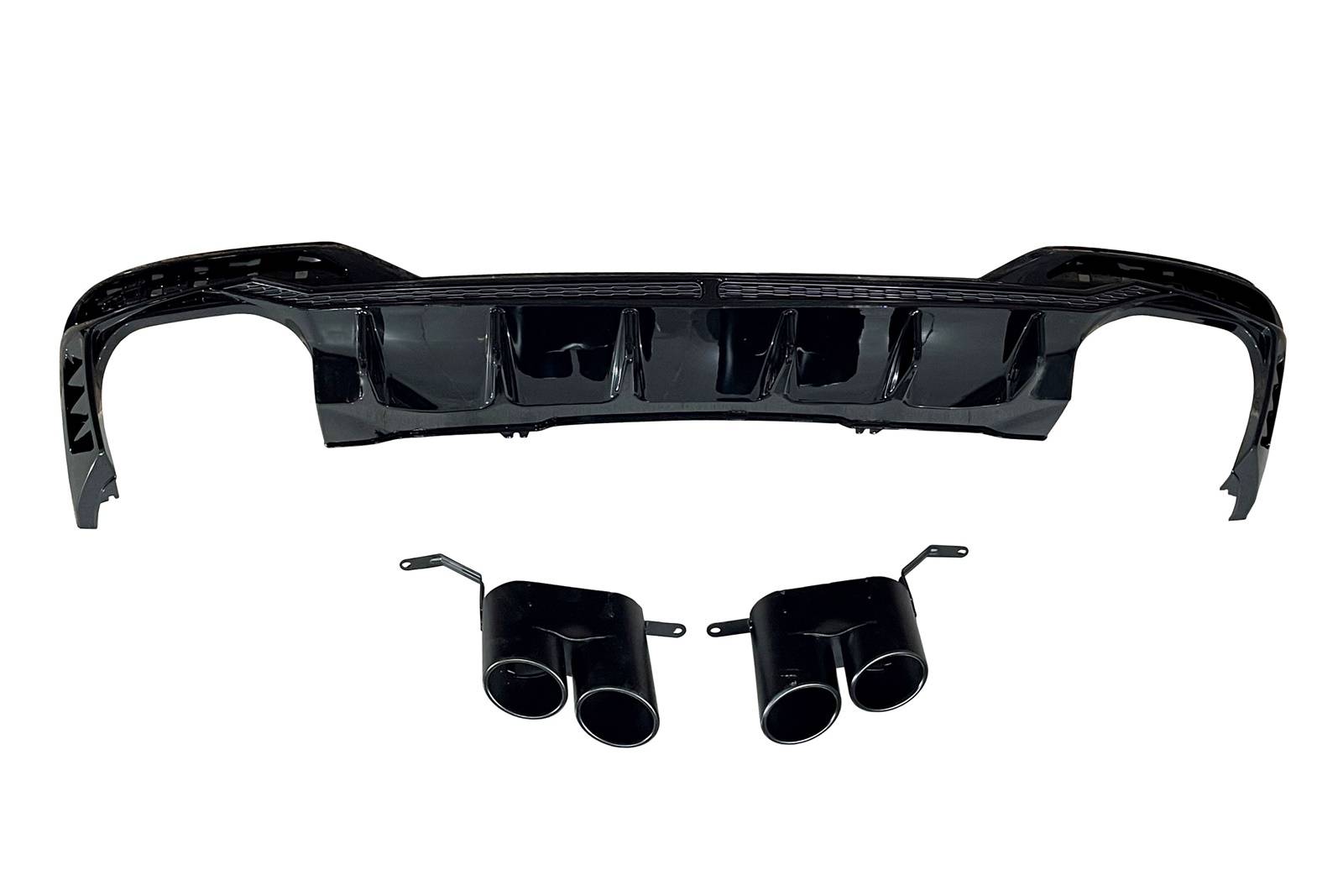 difusor-trasero-audi-a4-2020-sedan-avant-look-rs4-black.jpg Difusor Trasero Audi A4 2020+ Sedan/ Avant Look RS4 Black