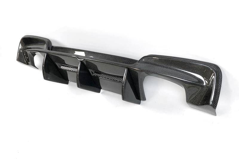 difusor-trasero-bmw-e82-e87-e88-m1-carbono-2.jpg Difusor Trasero BMW E82 / E87 / E88 M1 Carbono