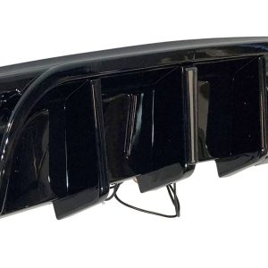 Difusor Trasero BMW E82 / E88 look M Performance Brillante Negro Luz de freno led