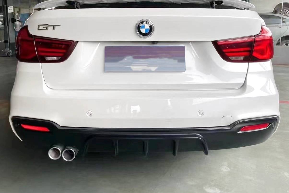 difusor-trasero-bmw-f34-gt-2-salidas-simples-brillante-negro-1.jpg Difusor Trasero BMW Serie 3 Gran Turismo F34 GT 2 Salidas simples Brillante Negro