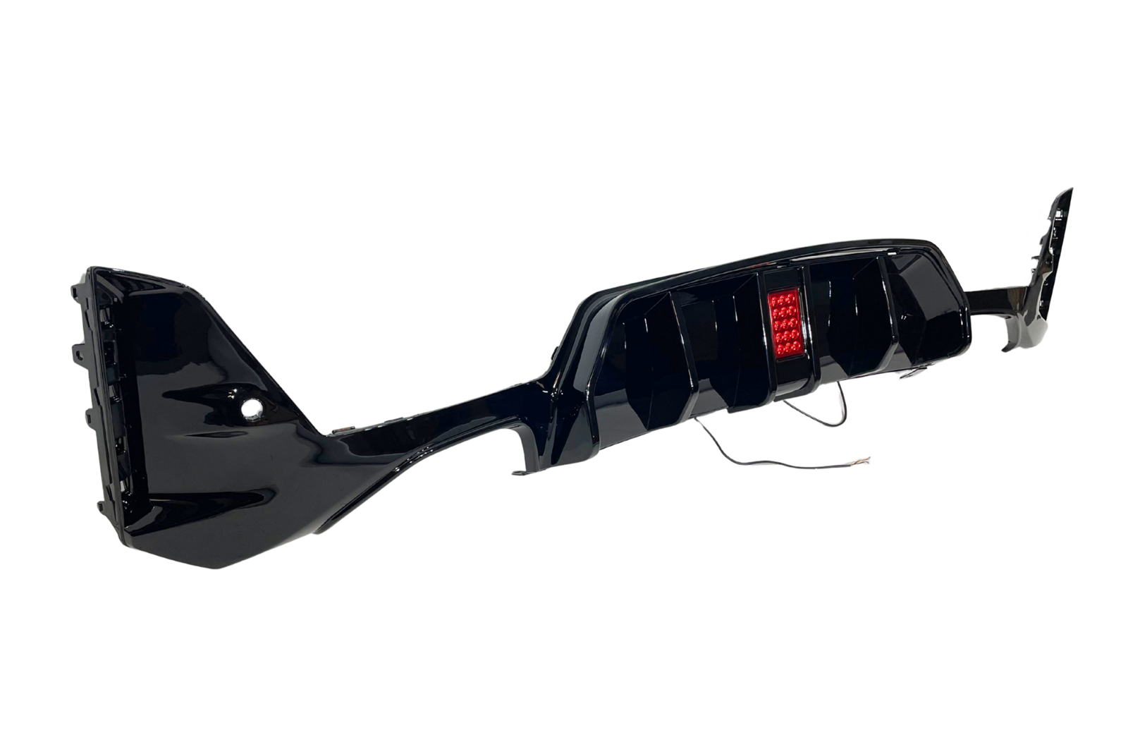 difusor-trasero-bmw-g20-g21-lci-2023-look-competition-brillante-negro-luz-de-freno-led-1.png Difusor Trasero BMW G20 / G21 LCI 2023+ Look Competition Brillante Negro Luz de freno led