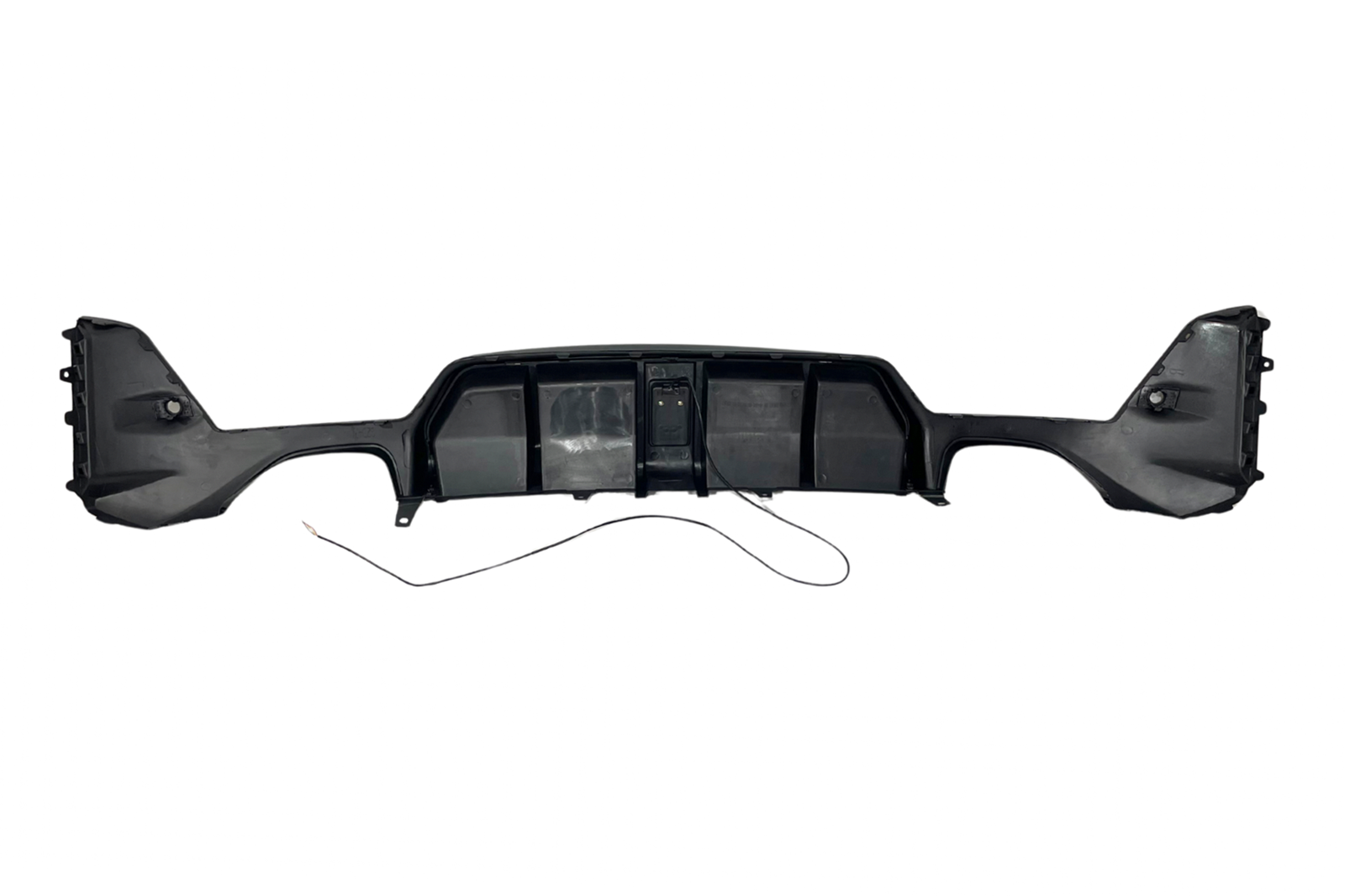 difusor-trasero-bmw-g20-g21-lci-2023-look-competition-brillante-negro-luz-de-freno-led-2.png Difusor Trasero BMW G20 / G21 LCI 2023+ Look Competition Brillante Negro Luz de freno led
