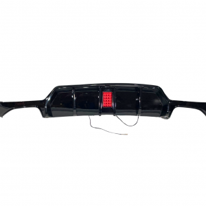 Difusor Trasero BMW G20 / G21 LCI 2023+ Look Competition Brillante Negro Luz de freno led