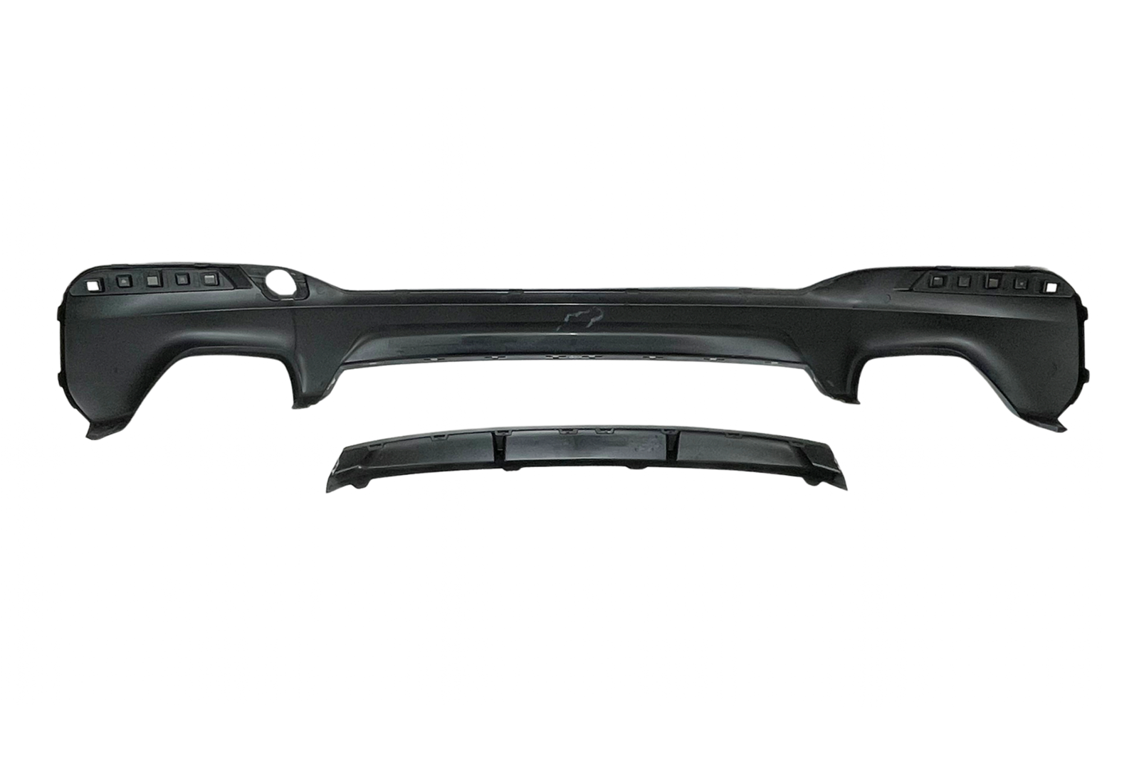 difusor-trasero-bmw-g30-g31-m-tech-doble-salida-3.png Difusor Trasero BMW G30 / G31 Look M-tech Doble Salida