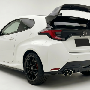 Difusor trasero Toyota Yaris 2021 Look GR 2 Salidas doble