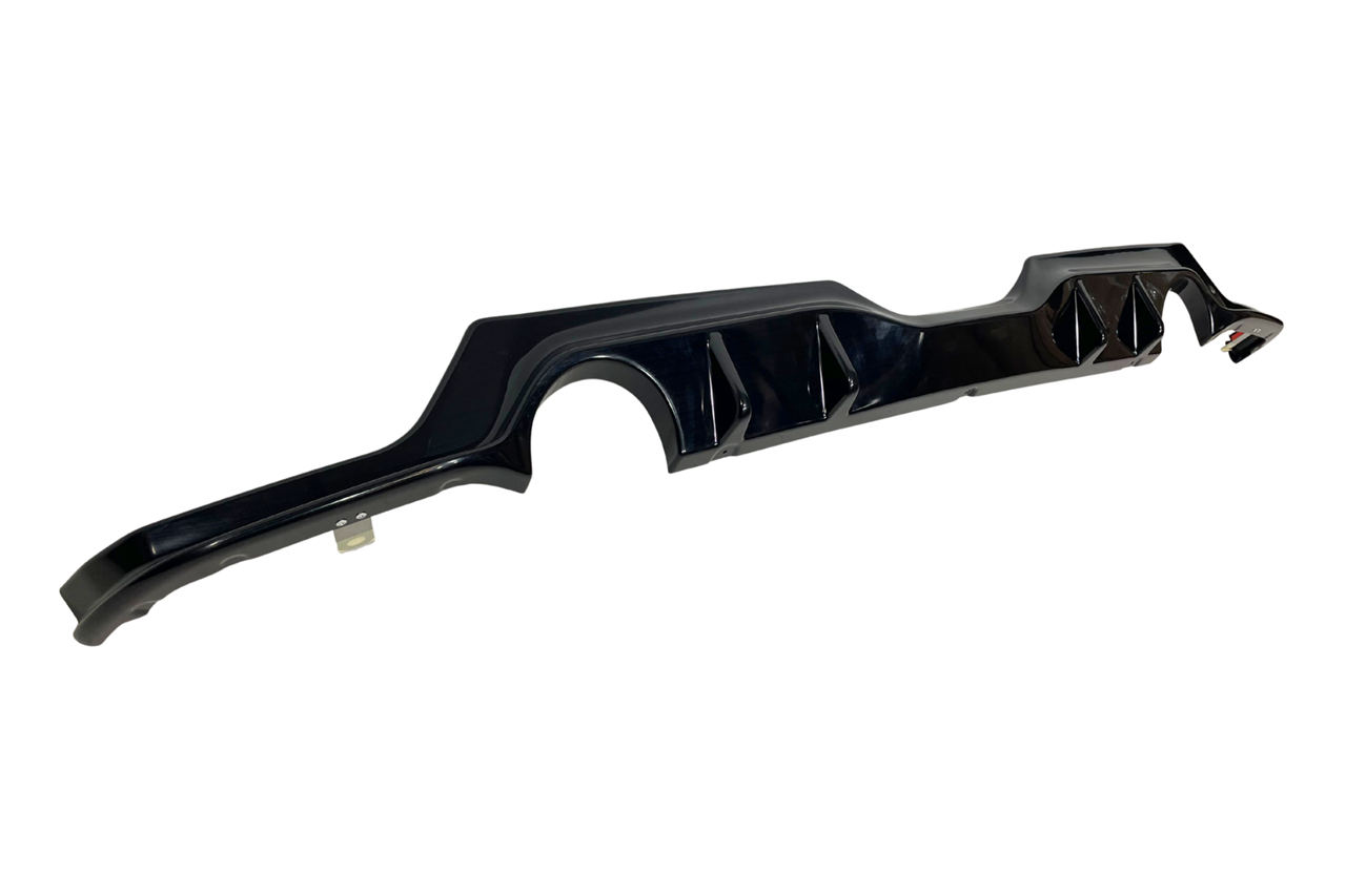 difusor-trasero-toyota-yaris-2021-look-gr-2-salidas-simples-2.png Difusor trasero Toyota Yaris 2021 Look GR 2 Salidas Simples