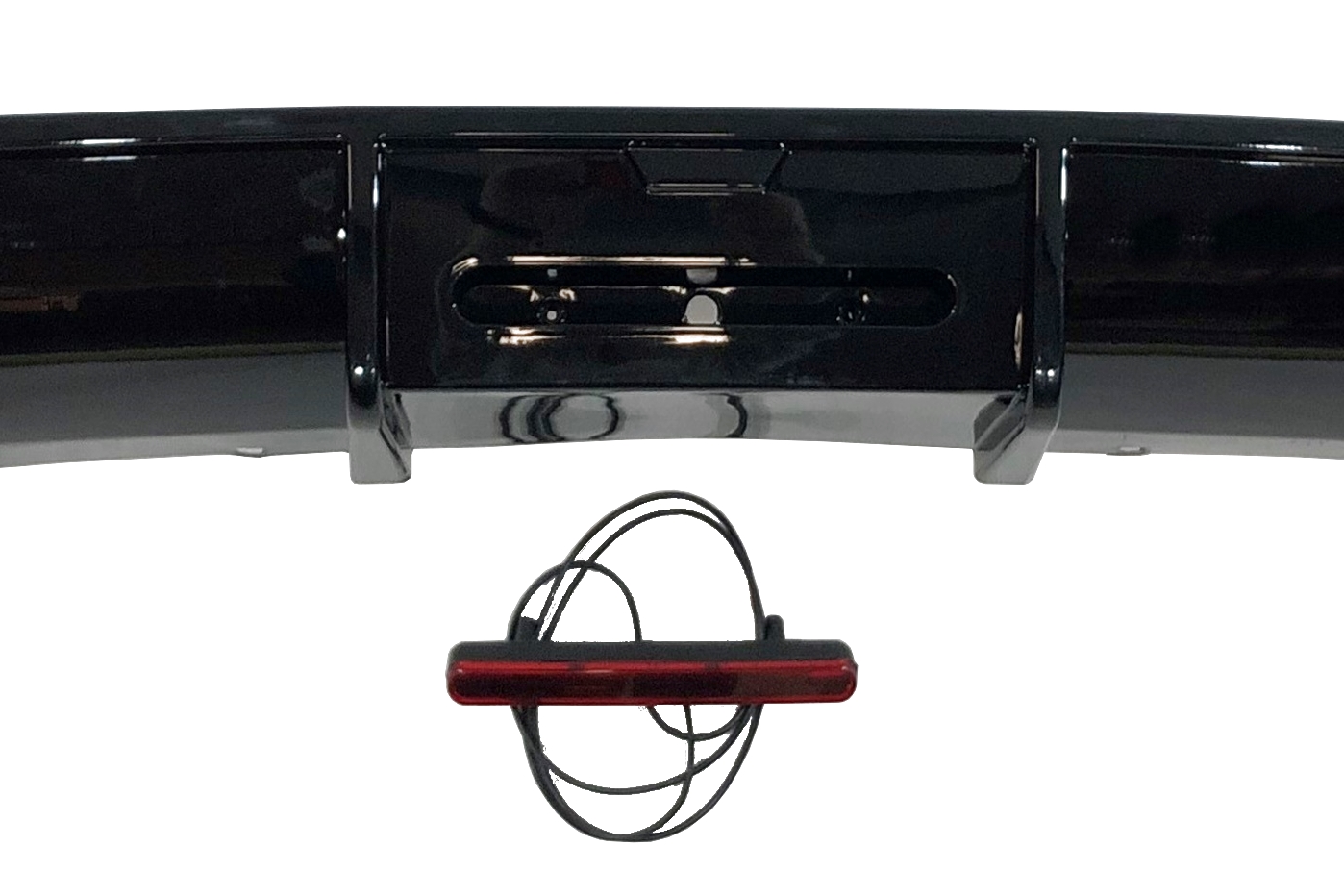 difusor-trasero-volkswagen-golf-75-look-tcr-negro-brillante-red-light-1.jpg Difusor Trasero Volkswagen Golf 7.5 Look TCR Negro Brillante Red Light