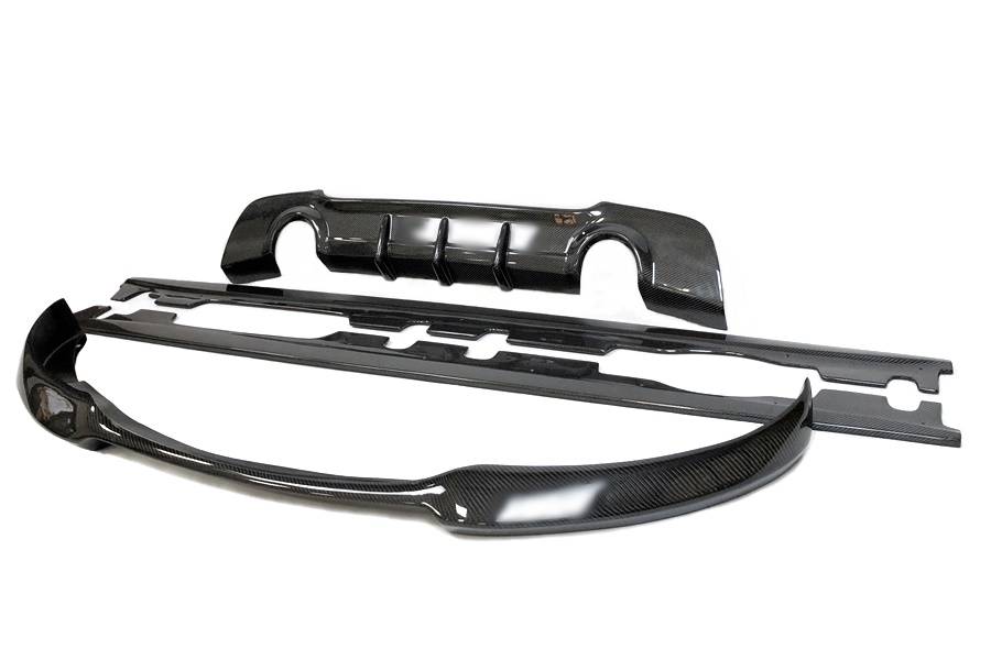 kit-de-carroceria-bmw-e92-e93-m-performance-carbono-2.jpg Kit De Carrocería BMW E92 / E93 Look M Performance Carbono