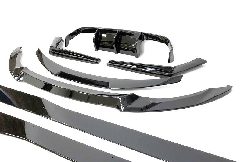 kit-de-carroceria-bmw-f80-m3-brillante-negro-look-cs-2.jpg Kit De Carrocería BMW F80 Brillante Negro Look CS