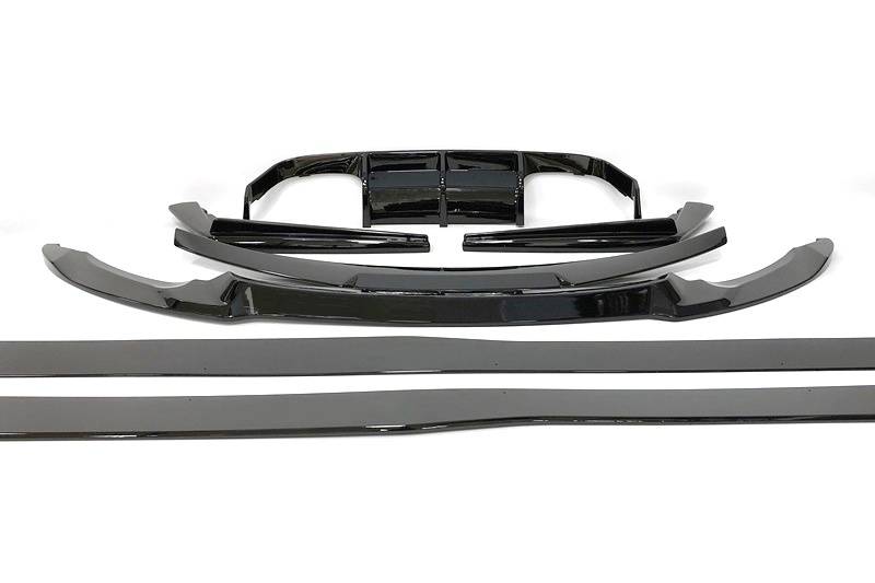 kit-de-carroceria-bmw-f82-f83-m4-brillante-negro-look-cs-1.jpg Kit De Carrocería BMW F82 / F83 M4 Brillante Negro Look CS