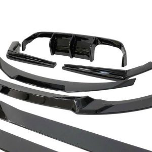 Kit De Carrocería BMW F82 / F83 M4 Brillante Negro Look CS