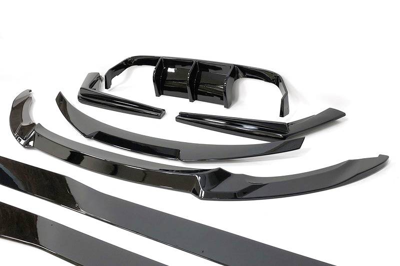 kit-de-carroceria-bmw-f82-f83-m4-brillante-negro-look-cs-gts-2.jpg Kit De Carrocería BMW F82 / F83 M4 Brillante Negro Look CS / GTS