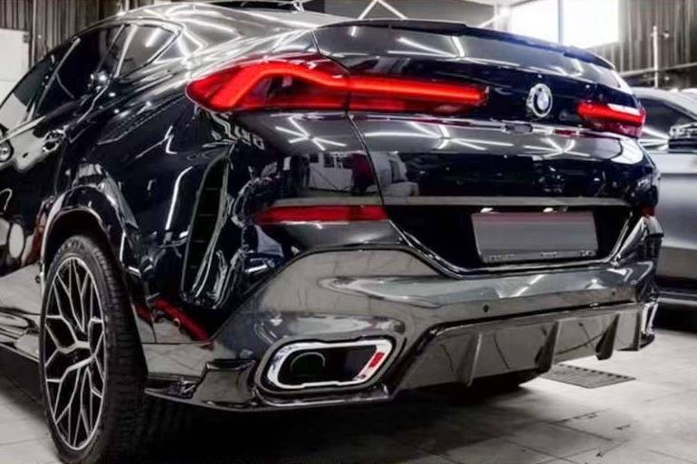 kit-de-carroceria-bmw-g06-x6-m-performance-brillante-negro-5.jpg Kit De Carrocería BMW X6 G06 Look M Performance Brillante Negro