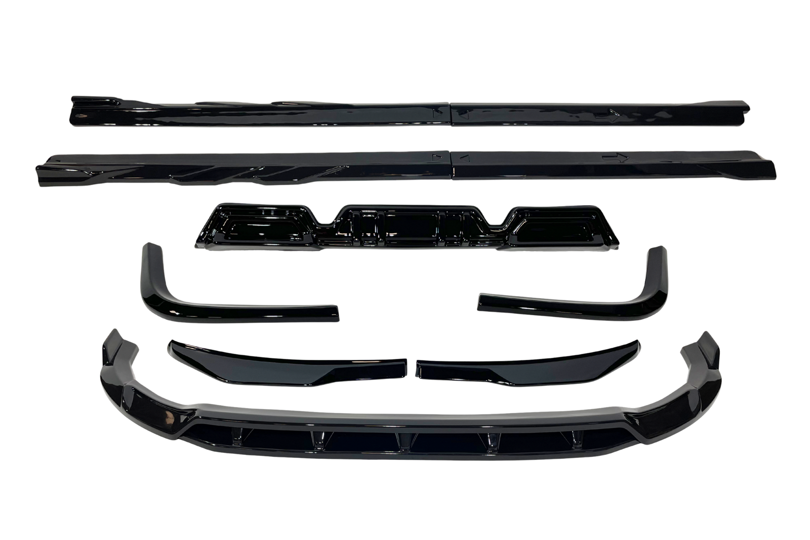 kit-de-carroceria-ford-transit-toureo-custom-mk2-2024.png Kit De Carrocería Ford Transit / Toureo Custom MK2 2024+