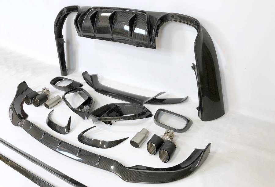 kit-de-carroceria-mercedes-r190-amg-gt-carbono-3.jpg Kit De Carrocería Mercedes AMG GT R190 Look AMG GT 4 Puertas Carbono