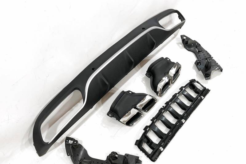 kit-de-carroceria-mercedes-w205-2p-amg-look-c63-2.jpg Kit De Carrocería Mercedes Clase C W205 2014-2018 2P Look AMG C63