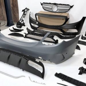 Kit De Carrocería Mercedes Clase C W205 2014-2018 4P Look C63