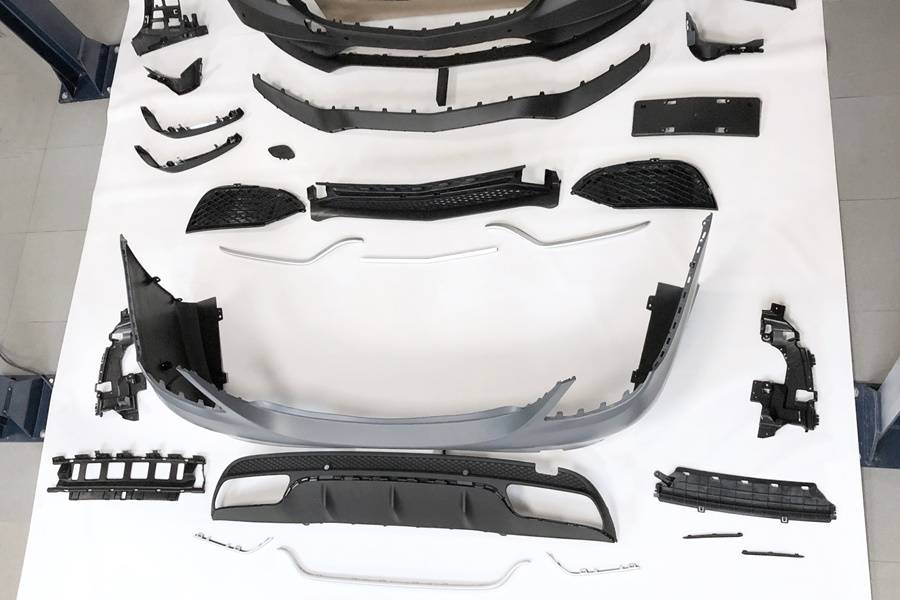 kit-de-carroceria-mercedes-w205-4p-look-c63-11.jpg Kit De Carrocería Mercedes Clase C W205 2014-2018 4P Look C63