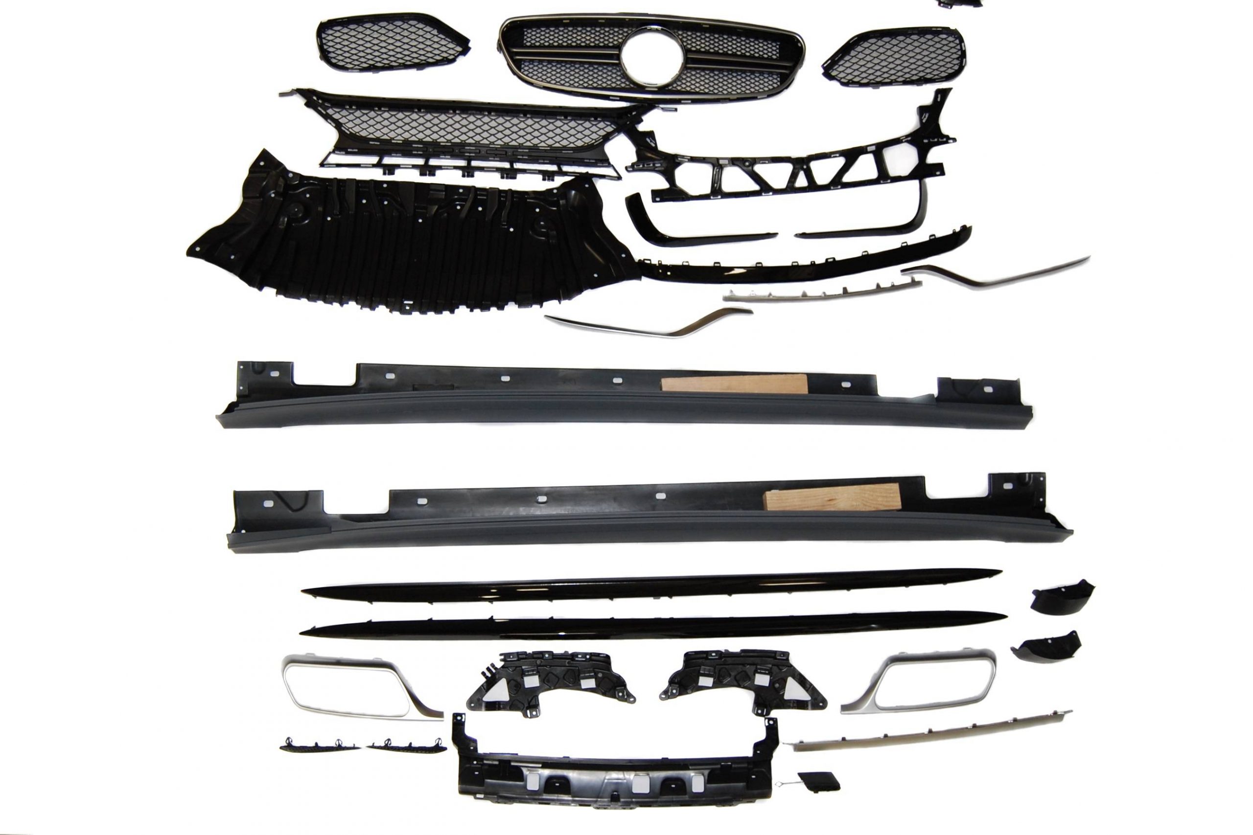kit-de-carroceria-mercedes-w212-2014-2015-sensor-look-e63-2.jpg Kit De Carrocería Mercedes Clase E W212 2014-2015 Sensor Look E63