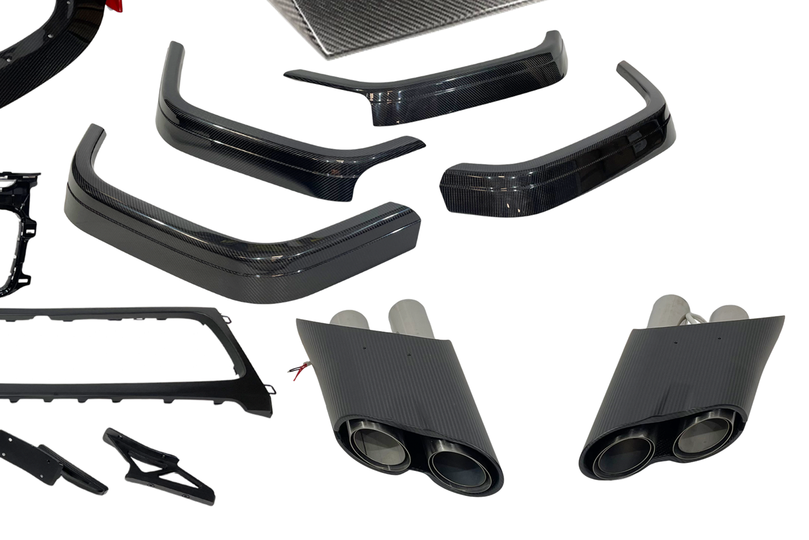 kit-de-carroceria-mercedes-w464-look-rocket-900-3.png Kit De Carrocería Mercedes Clase G W464 Look Rocket 900