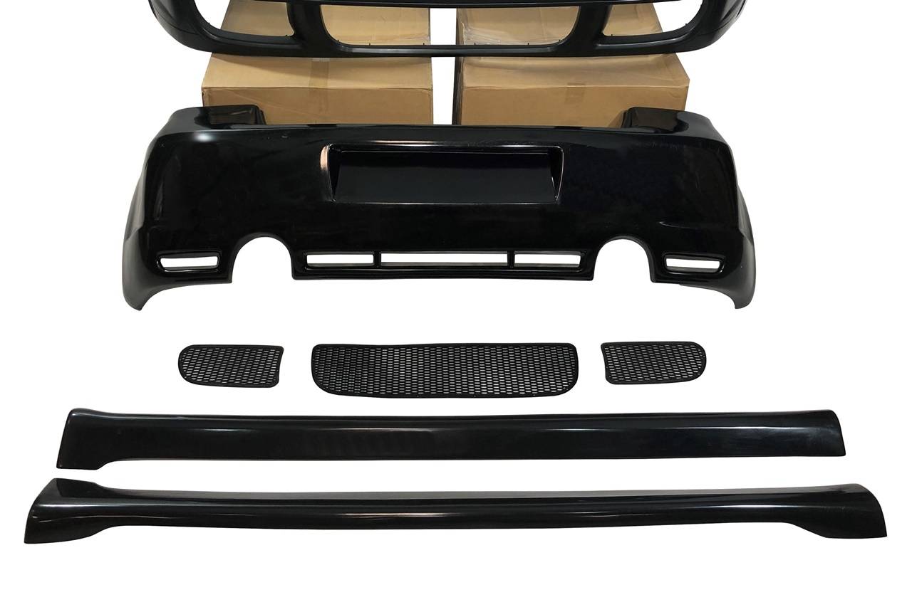 kit-de-carroceria-volkswagen-golf-4-mk4-35-puertas-look-r32-4.jpg Kit De Carrocería Volkswagen Golf 4 Mk4 3/5 puertas Look R32
