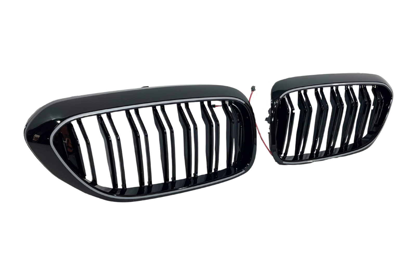 parrilla-bmw-g30-g31-led-negro-brillo.png Parrilla BMW Serie 5 G30 / G31 LED Negro Brillo