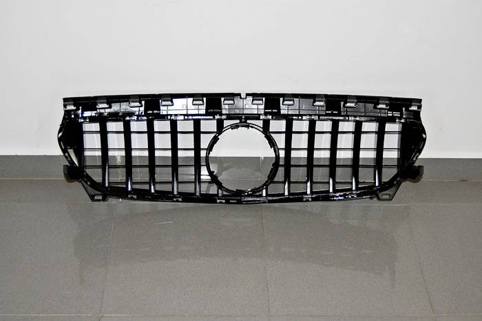 parrilla-mercedes-w117-cla-2013-2019-look-gtr-full-black-2.jpg Parrilla Mercedes CLA W117 2013-2019 Look GTR FULL BLACK