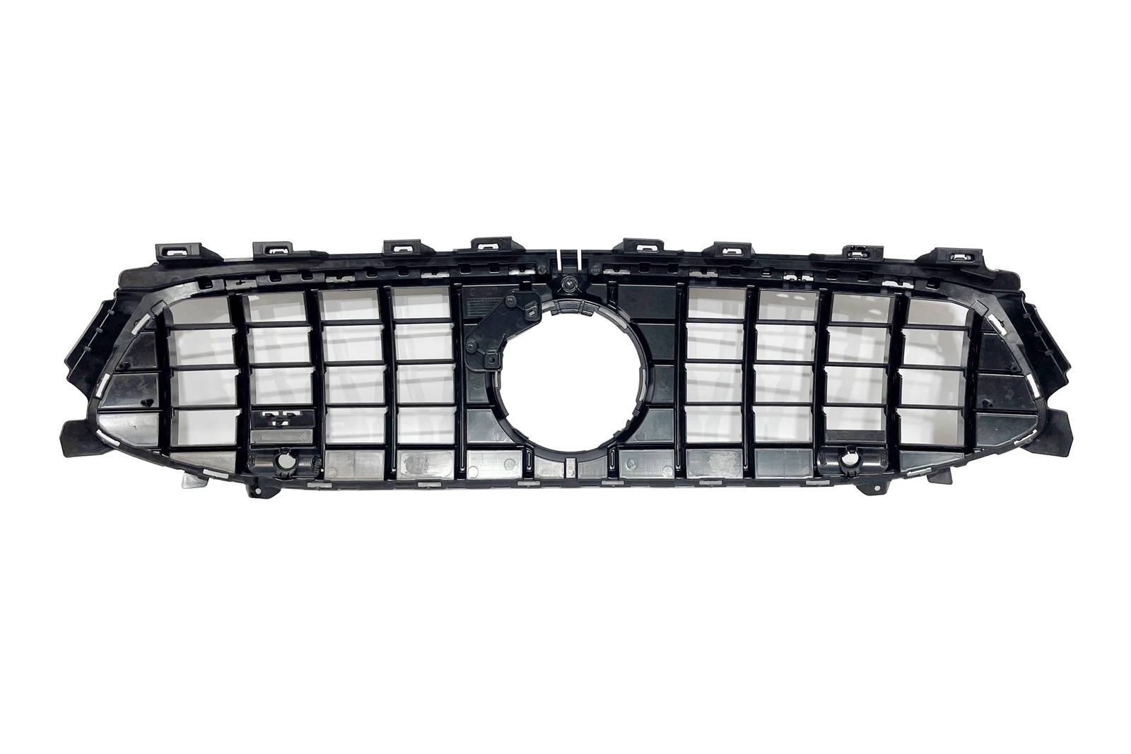 parrilla-mercedes-w118-c118-cla-2024-look-gt-black-2.jpg Parrilla Mercedes CLA W118 / C118 CLA 2024+ Look GT Black