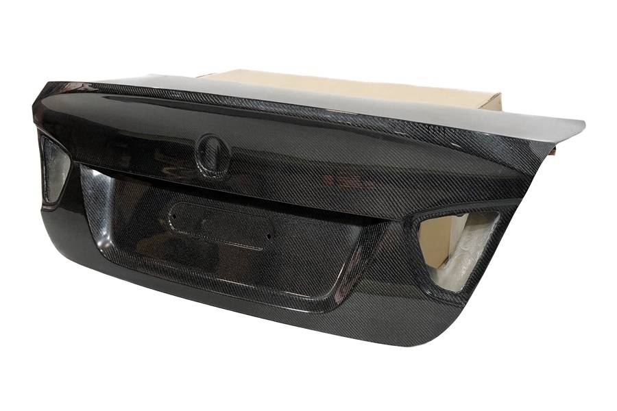 porton-carbono-bmw-e90-csl.jpg Portón Carbono BMW E90 05-08 CSL