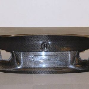 Portón Carbono BMW F30 / F80 CSL
