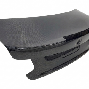 Portón Carbono BMW F87 Look CS