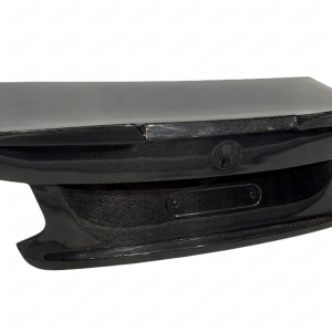 Portón Carbono BMW F87 Look CS