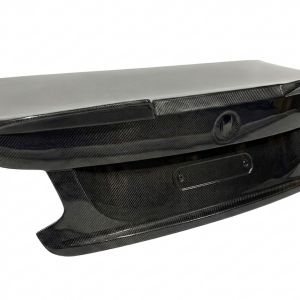 Portón Carbono BMW F87 Look CS