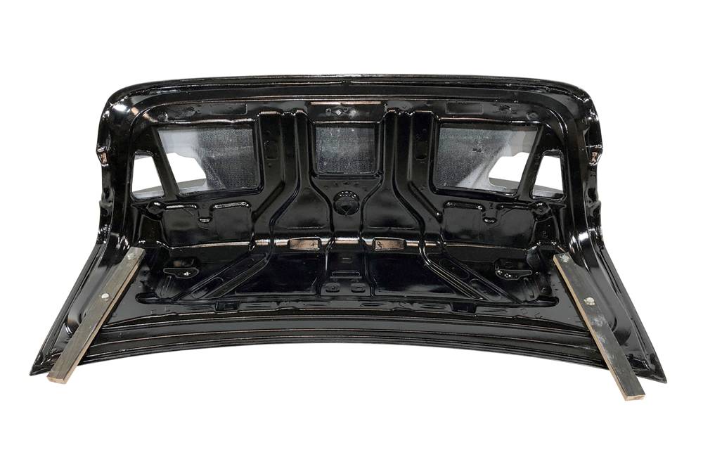 porton-carbono-bmw-g20-g28-g80-look-csl-2.jpg Portón Carbono BMW G20 / G28 / G80 Look CSL