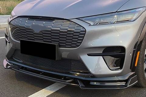 spoiler-delantero-ford-mustang-match-e-2021-negro-brillante-1.jpg Spoiler Delantero Ford Mustang Match-E 2021 Negro Brillante