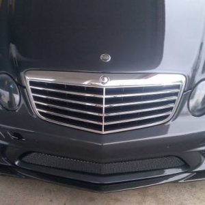 Spoiler Delantero Mercedes W211 Look AMG E63 07-09 Carbono